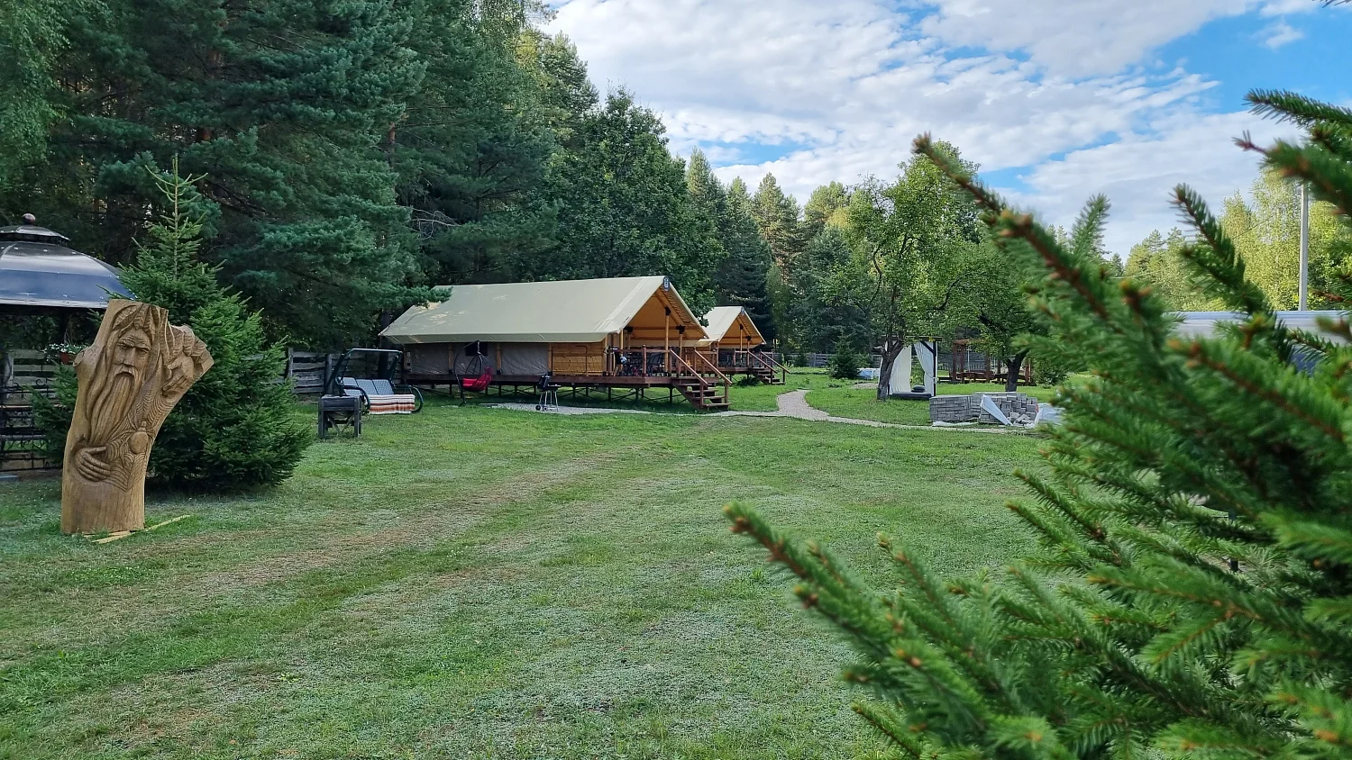 Glamping kamp u Srbiji sa više smeštajnih jedinica